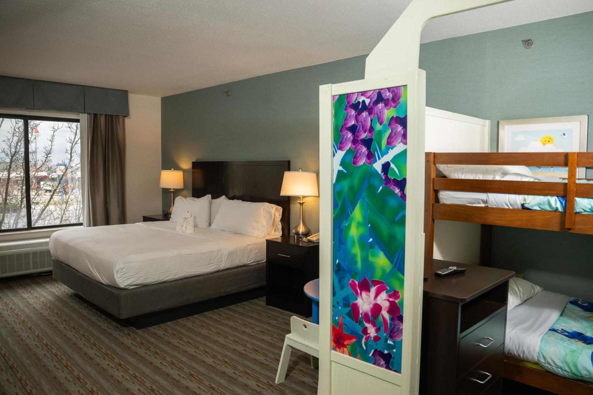 Wyndham Garden Erie Hotel Kearsarge Exterior photo